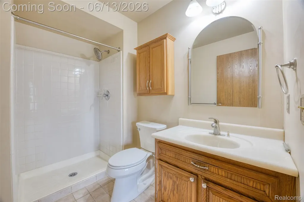 3259 Kirkton Drive Sterling Heights City MI 48310