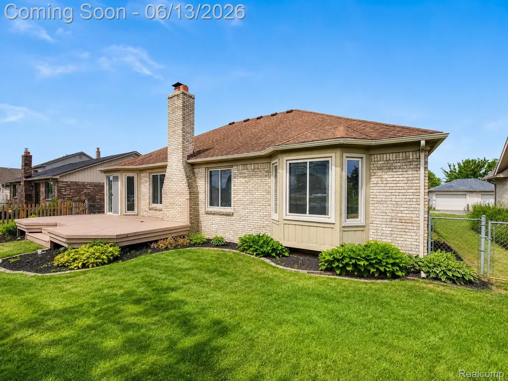 3259 Kirkton Drive Sterling Heights City MI 48310