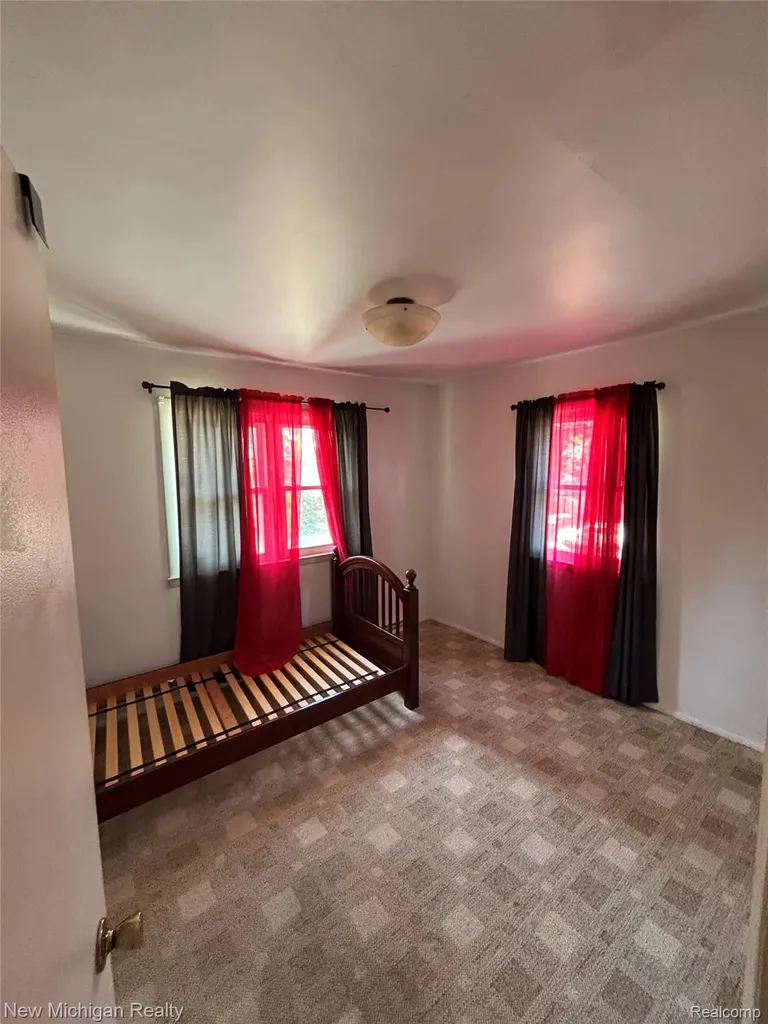 1828 Kennelworth Drive Port Huron City MI 48060