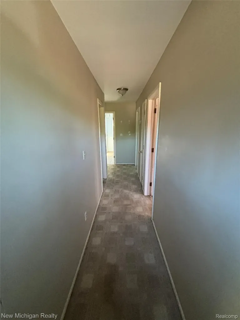 1828 Kennelworth Drive Port Huron City MI 48060