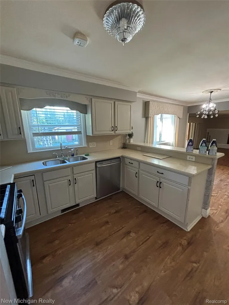 1828 Kennelworth Drive Port Huron City MI 48060