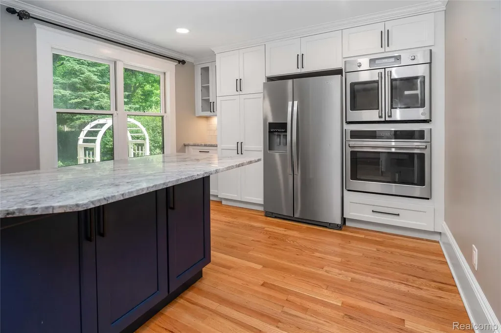 549 W Dunlap Street Northville City MI 48167
