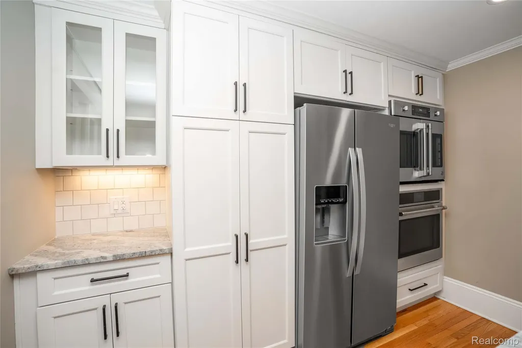 549 W Dunlap Street Northville City MI 48167