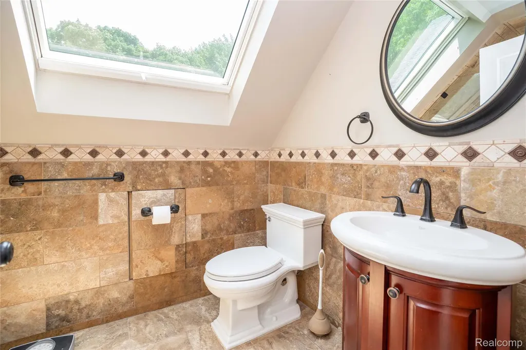 549 W Dunlap Street Northville City MI 48167