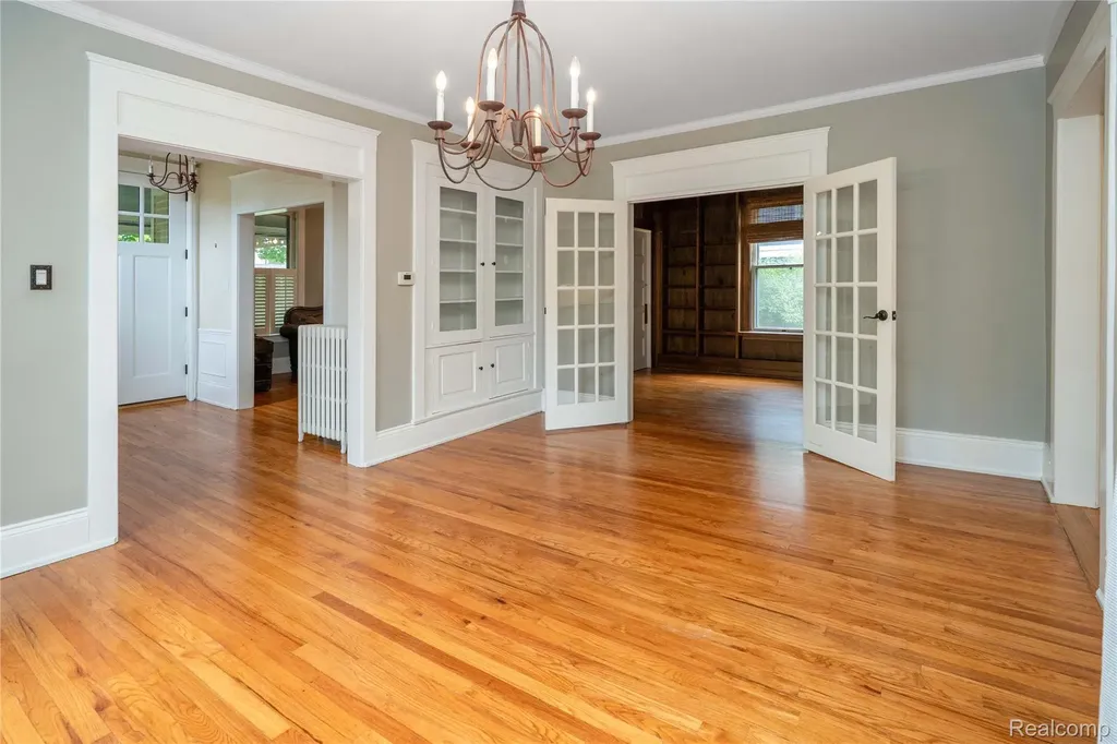 549 W Dunlap Street Northville City MI 48167