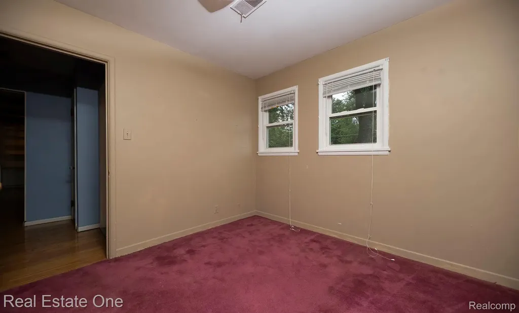 165 Wabasso Street Wolverine Lake Village MI 48390