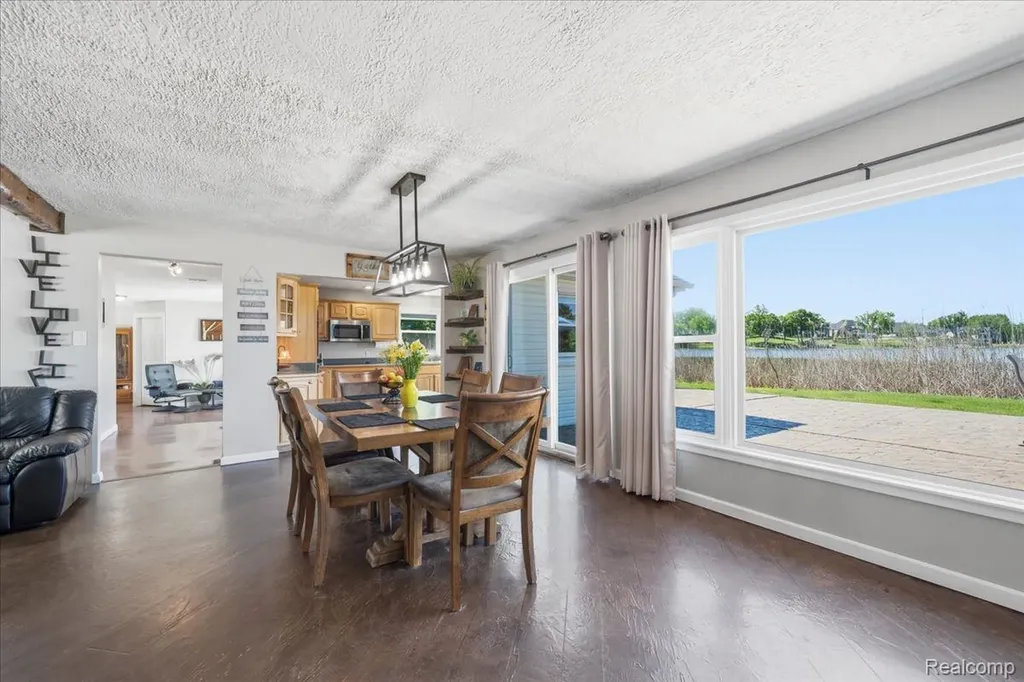 68991 Mound Road Washington Township MI 48095