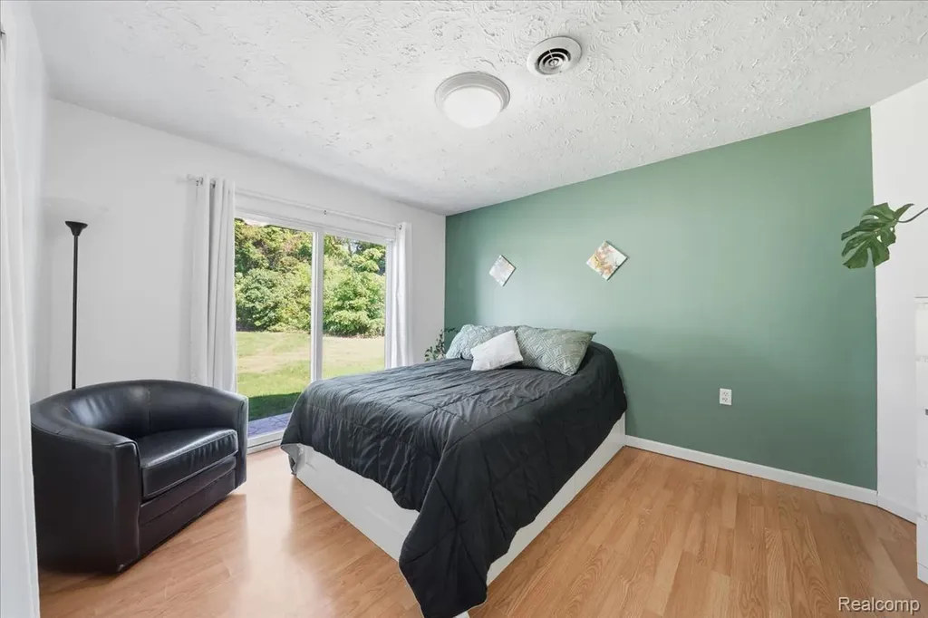 68991 Mound Road Washington Township MI 48095
