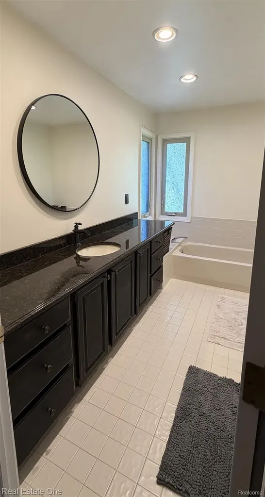 1115 Joshua Drive Troy City MI 48098