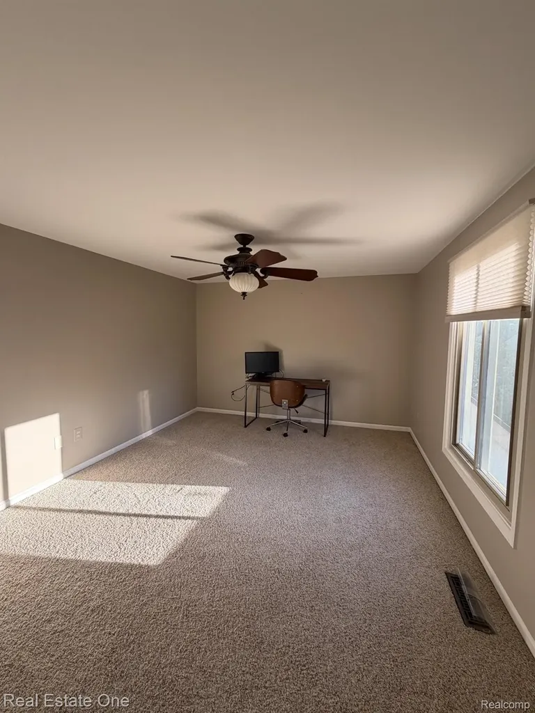1115 Joshua Drive Troy City MI 48098