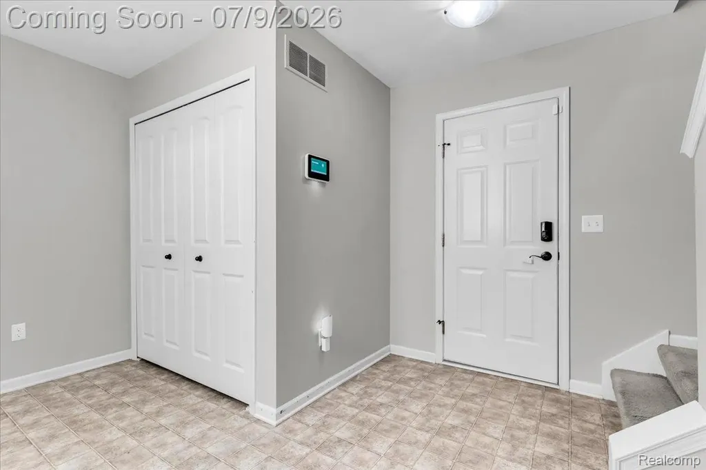 4600 Bradley Circle Troy City MI 48085