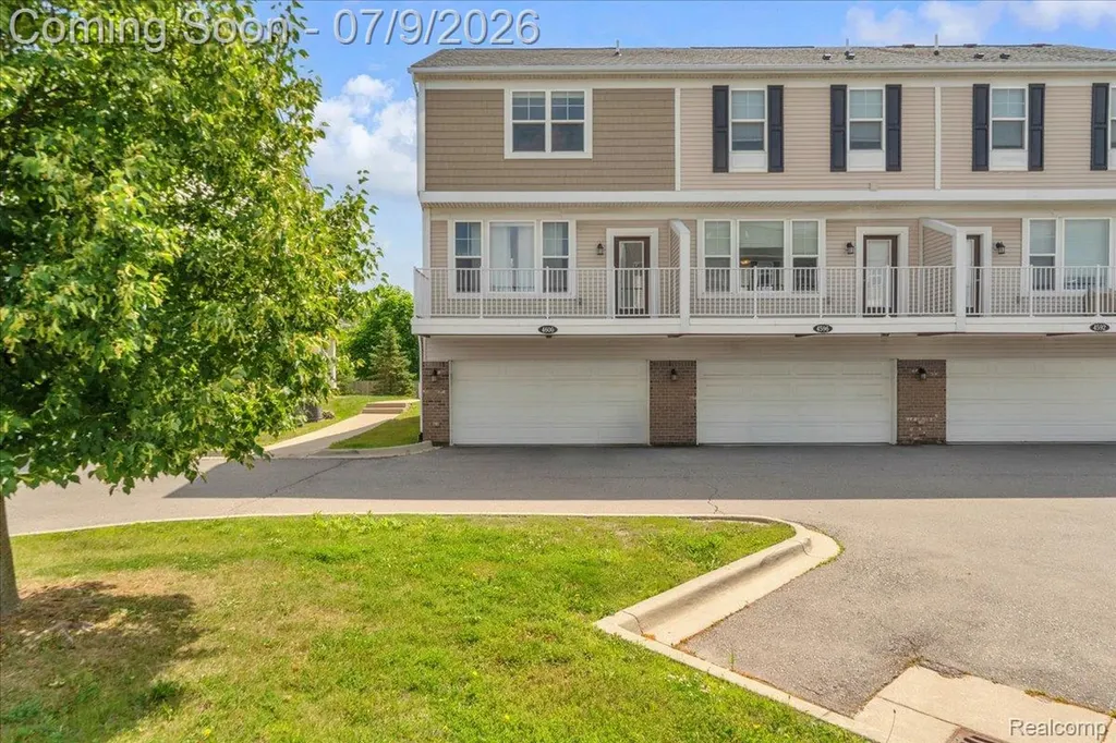 4600 Bradley Circle Troy City MI 48085