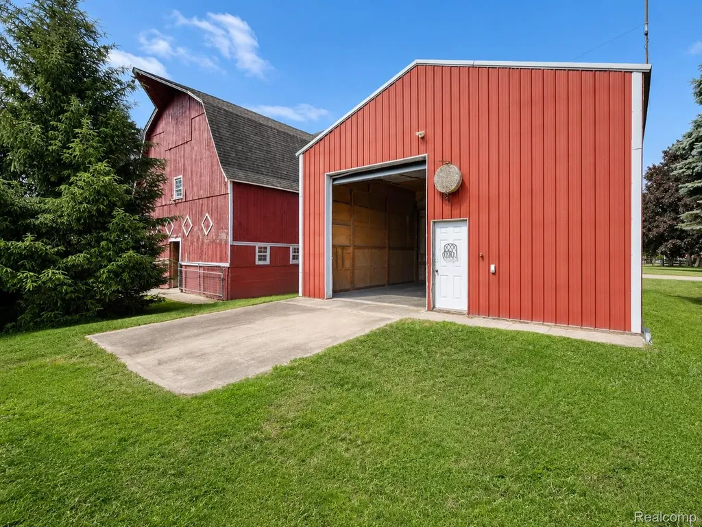 1310 Brauer Road Metamora Township MI 48371