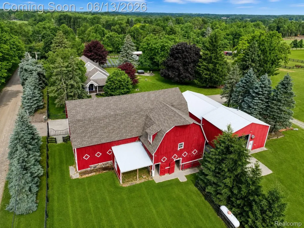 1310 Brauer Road Metamora Village MI 48371