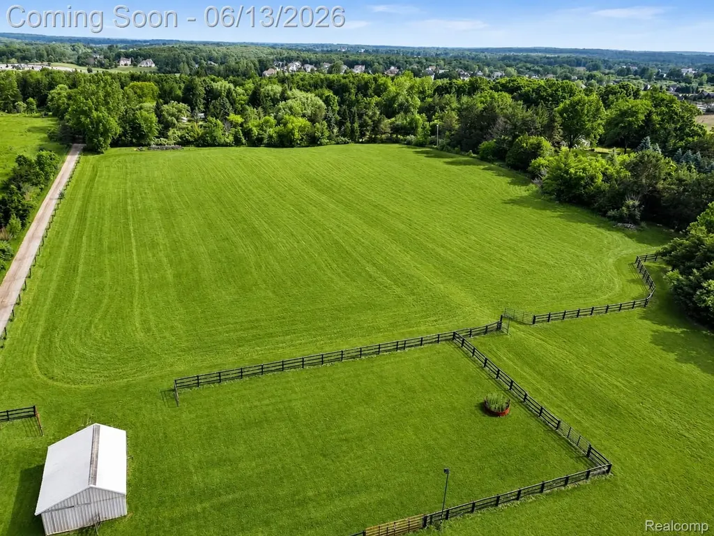 1310 Brauer Road Metamora Village MI 48371