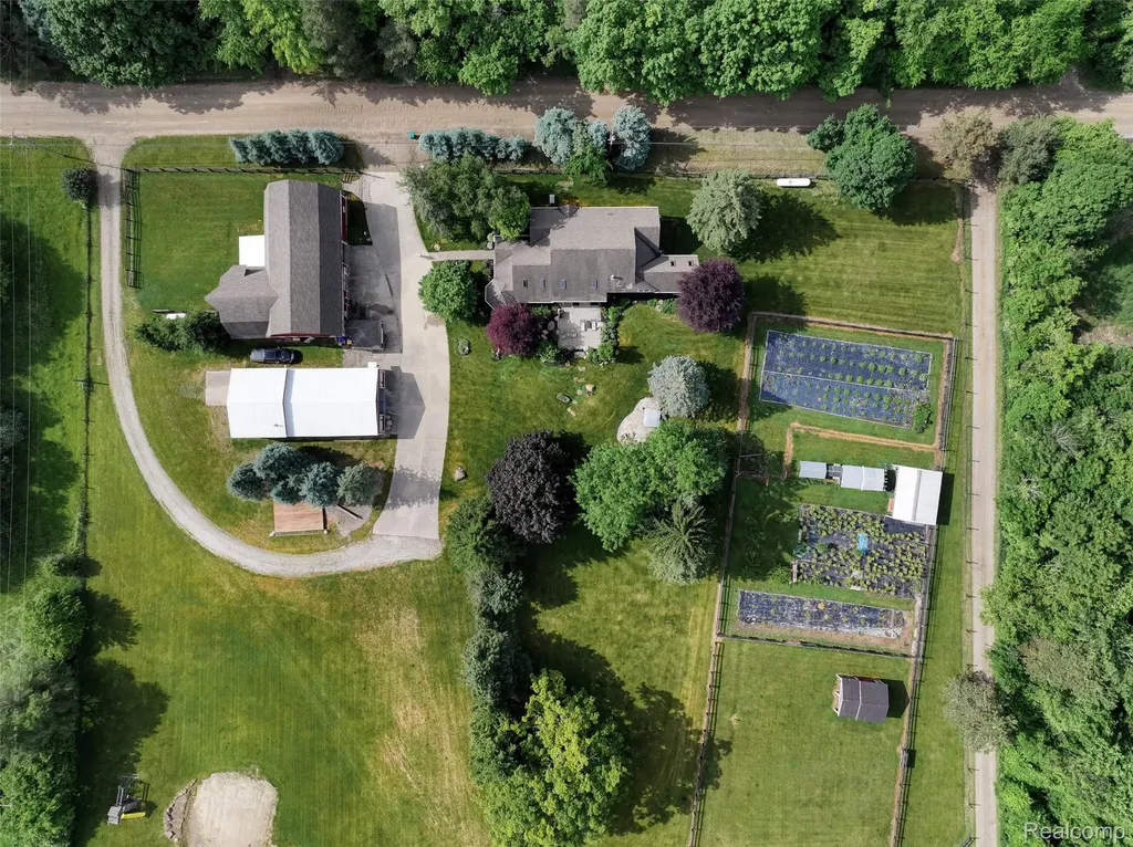 1310 Brauer Road Metamora Township MI 48371