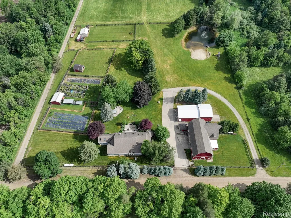 1310 Brauer Road Metamora Township MI 48371