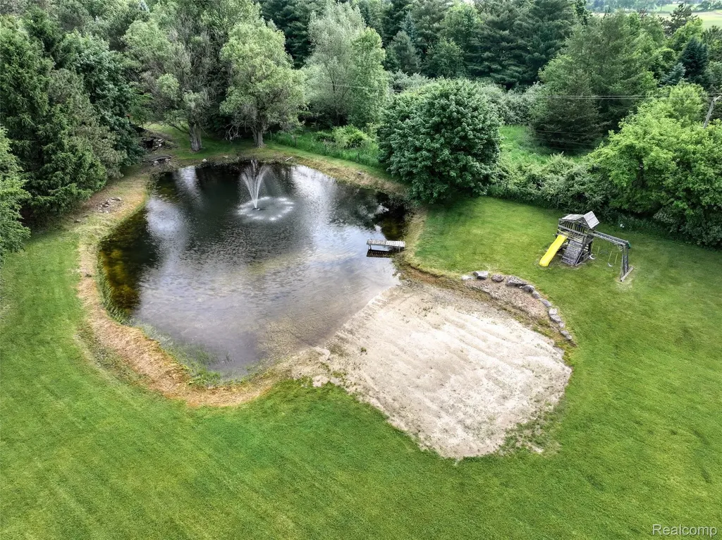 1310 Brauer Road Metamora Township MI 48371