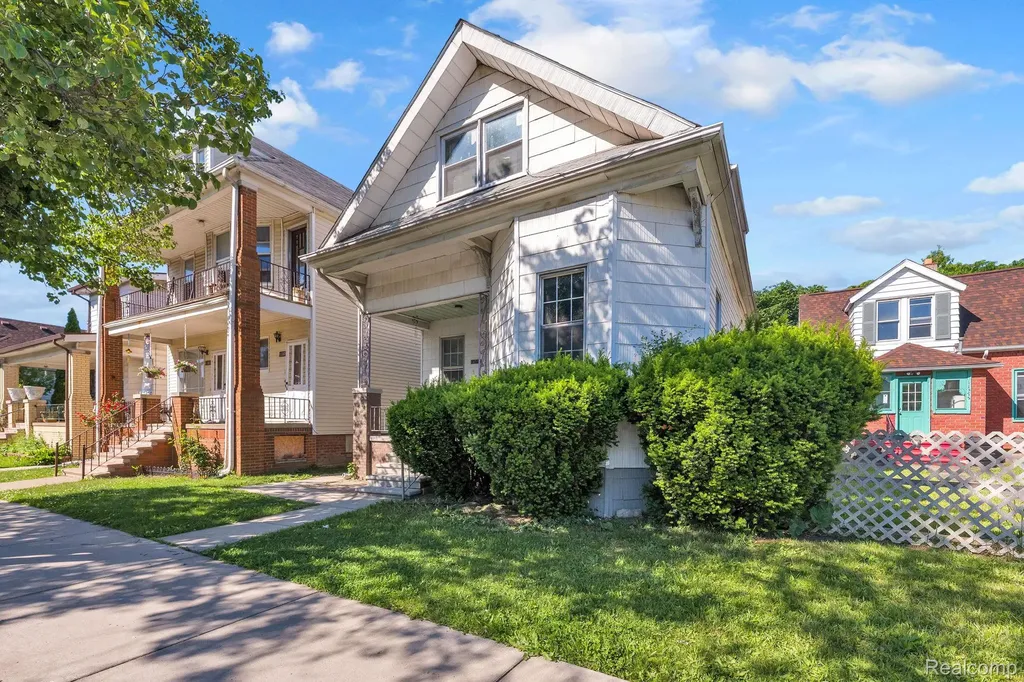 11369 Lumpkin Street Hamtramck City MI 48212