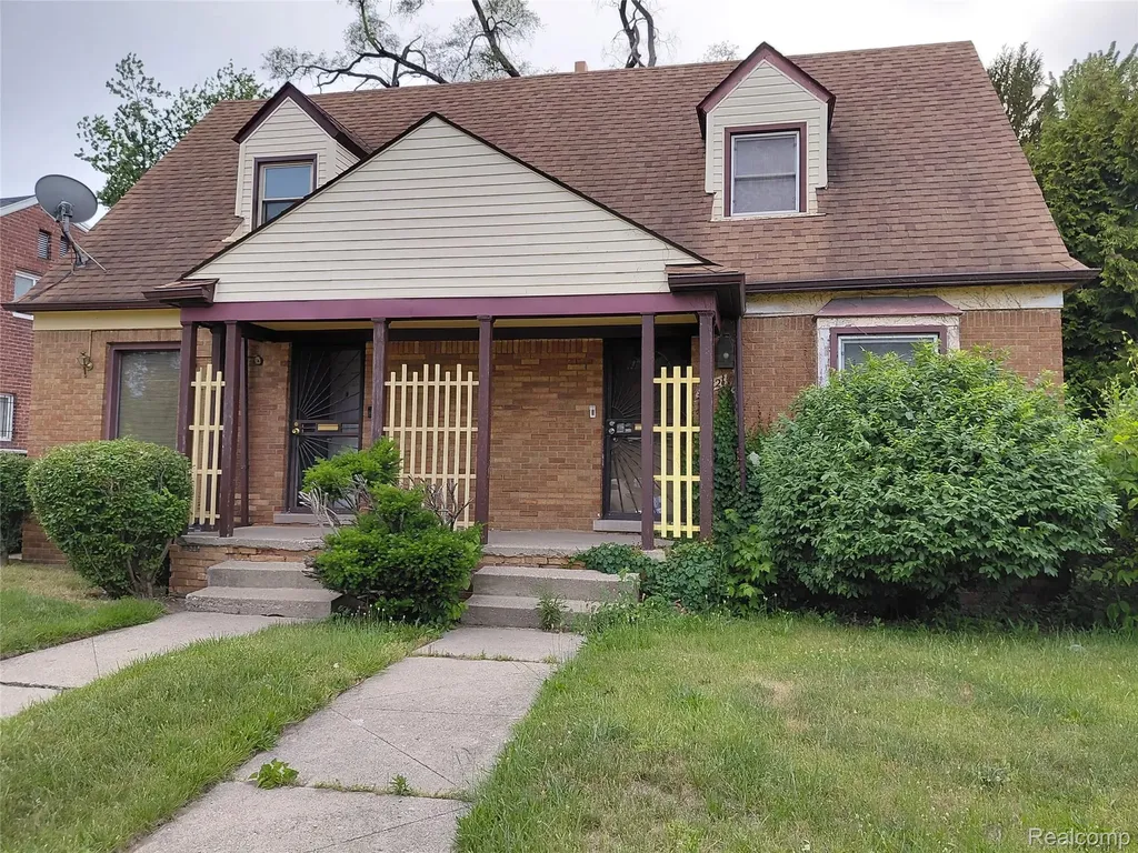 17621 Meyers Road Detroit City MI 48235