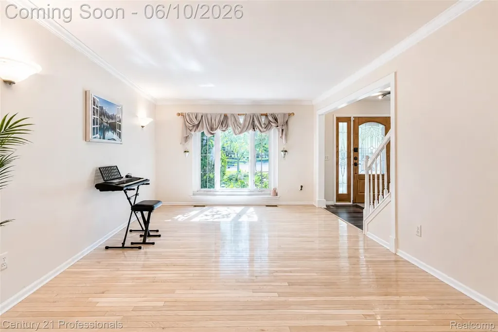 425 Cherry Grove Lane Commerce Charter Township MI 48390