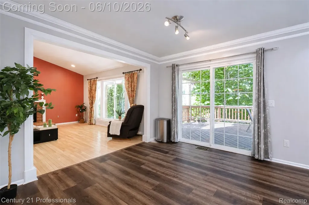 425 Cherry Grove Lane Commerce Charter Township MI 48390