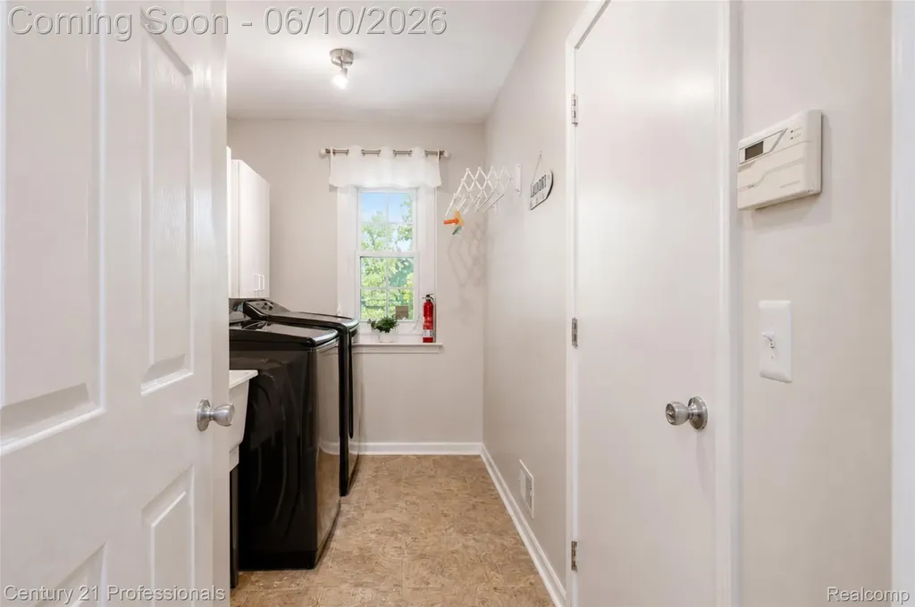 425 Cherry Grove Lane Commerce Charter Township MI 48390