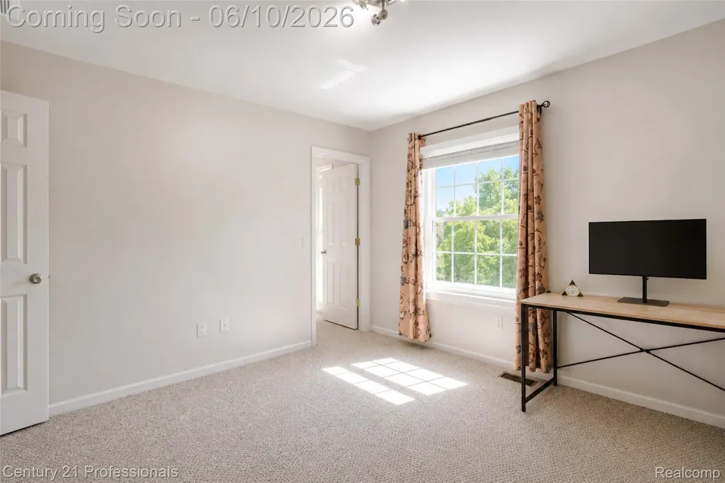 425 Cherry Grove Lane Commerce Charter Township MI 48390