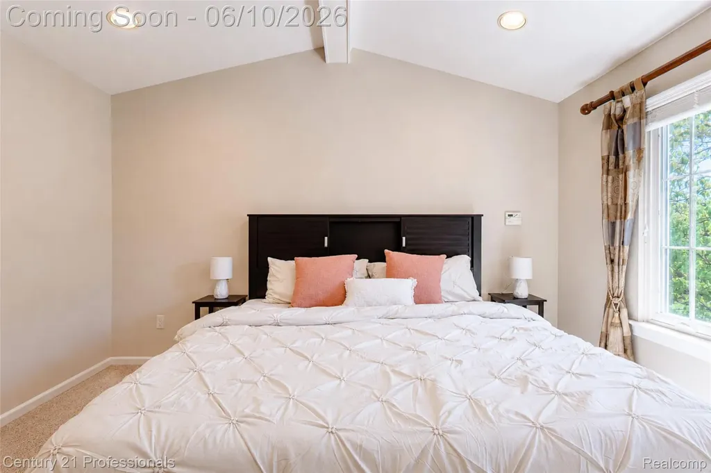 425 Cherry Grove Lane Commerce Charter Township MI 48390