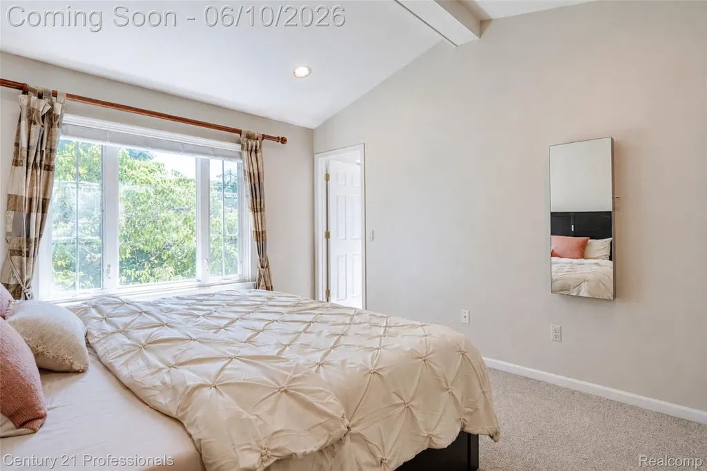 425 Cherry Grove Lane Commerce Charter Township MI 48390