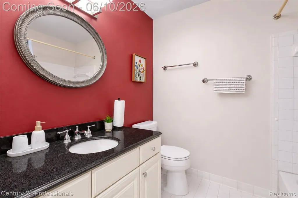 425 Cherry Grove Lane Commerce Charter Township MI 48390
