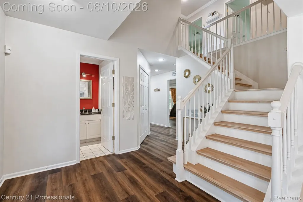 425 Cherry Grove Lane Commerce Charter Township MI 48390
