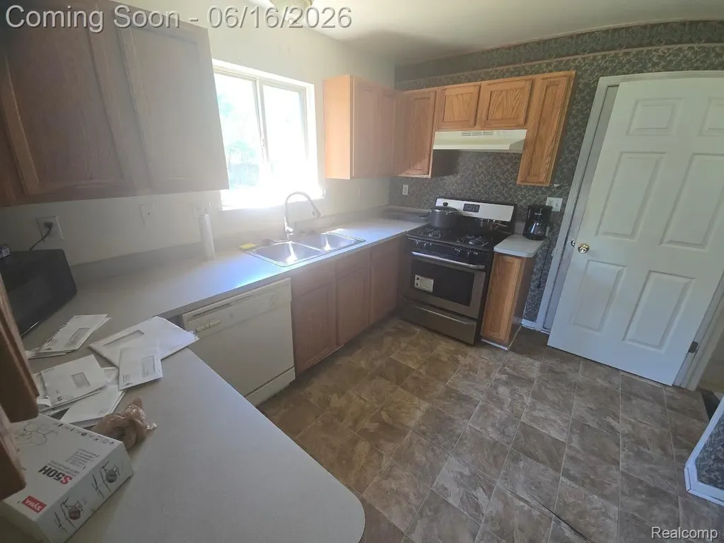 4315 Isabelle Street Inkster City MI 48141
