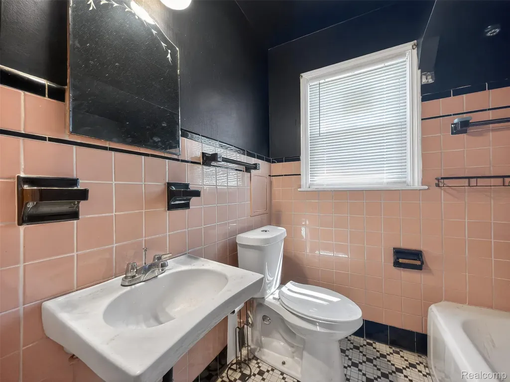 11529 Roxbury Street Detroit City MI 48224