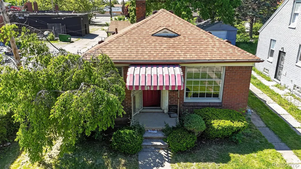 11529 Roxbury Street Detroit City MI 48224