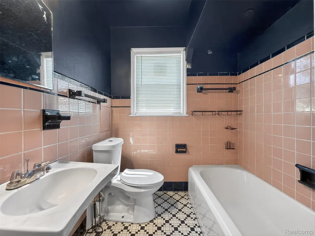 11529 Roxbury Street Detroit City MI 48224
