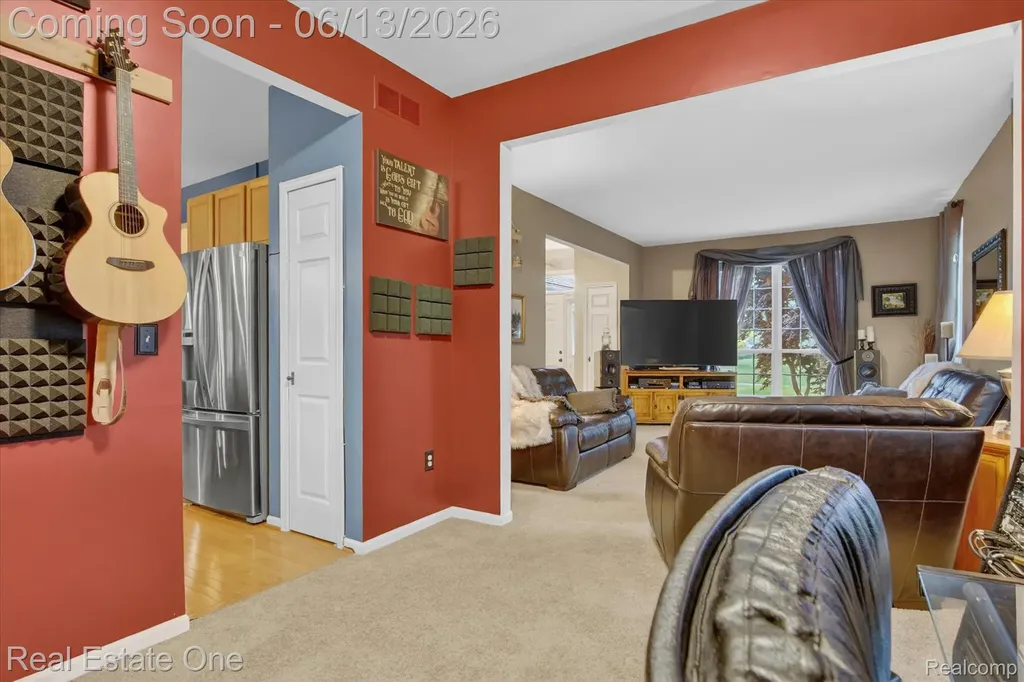 1972 Woodridge Court Highland Charter Township MI 48357