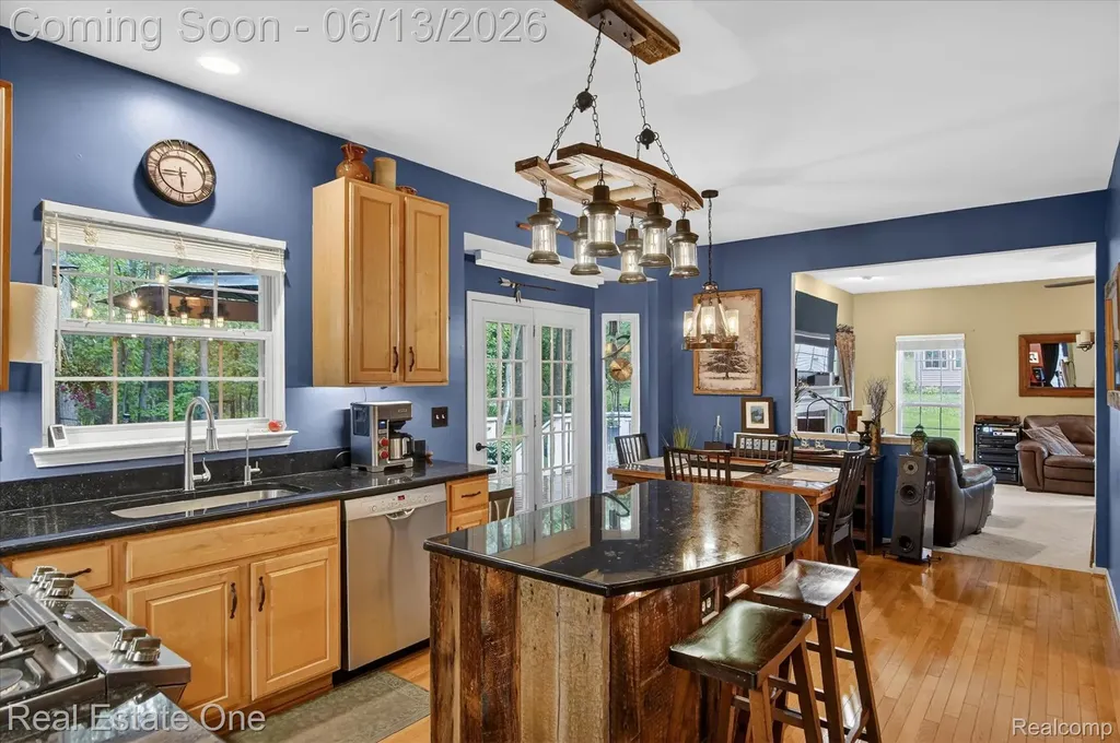 1972 Woodridge Court Highland Charter Township MI 48357