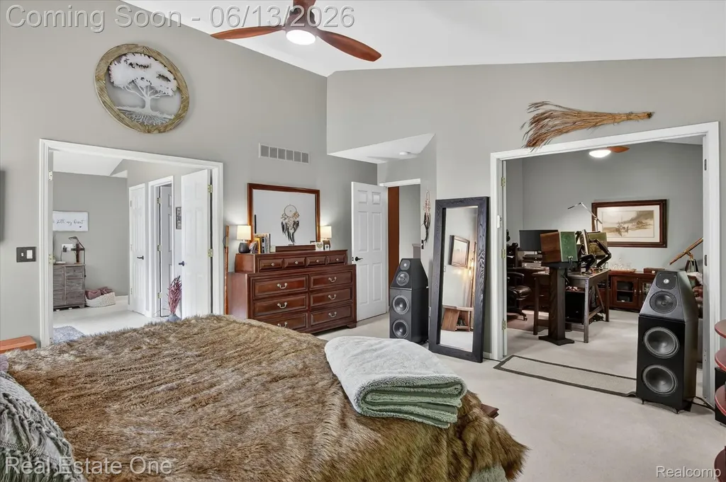 1972 Woodridge Court Highland Charter Township MI 48357