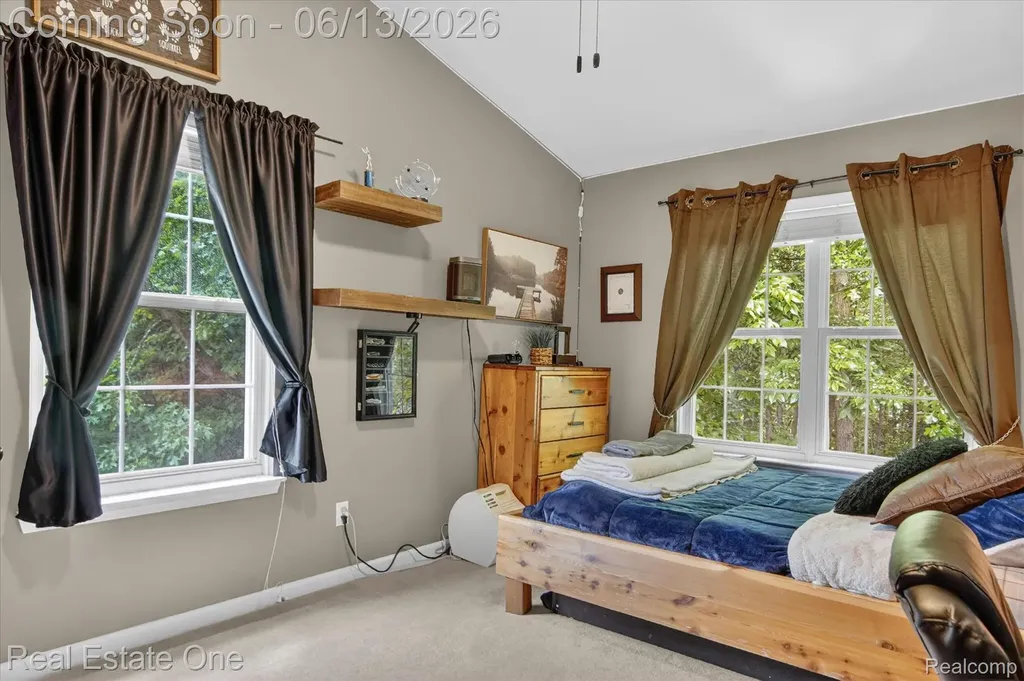 1972 Woodridge Court Highland Charter Township MI 48357