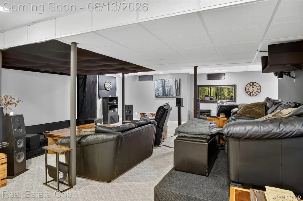 1972 Woodridge Court Highland Charter Township MI 48357