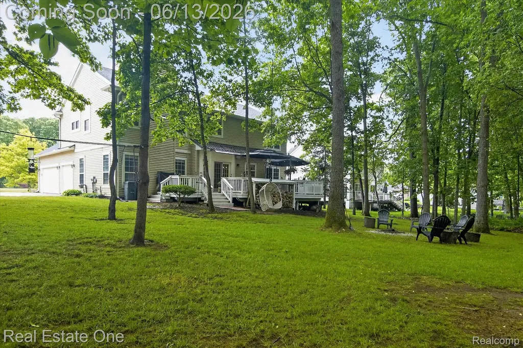 1972 Woodridge Court Highland Charter Township MI 48357