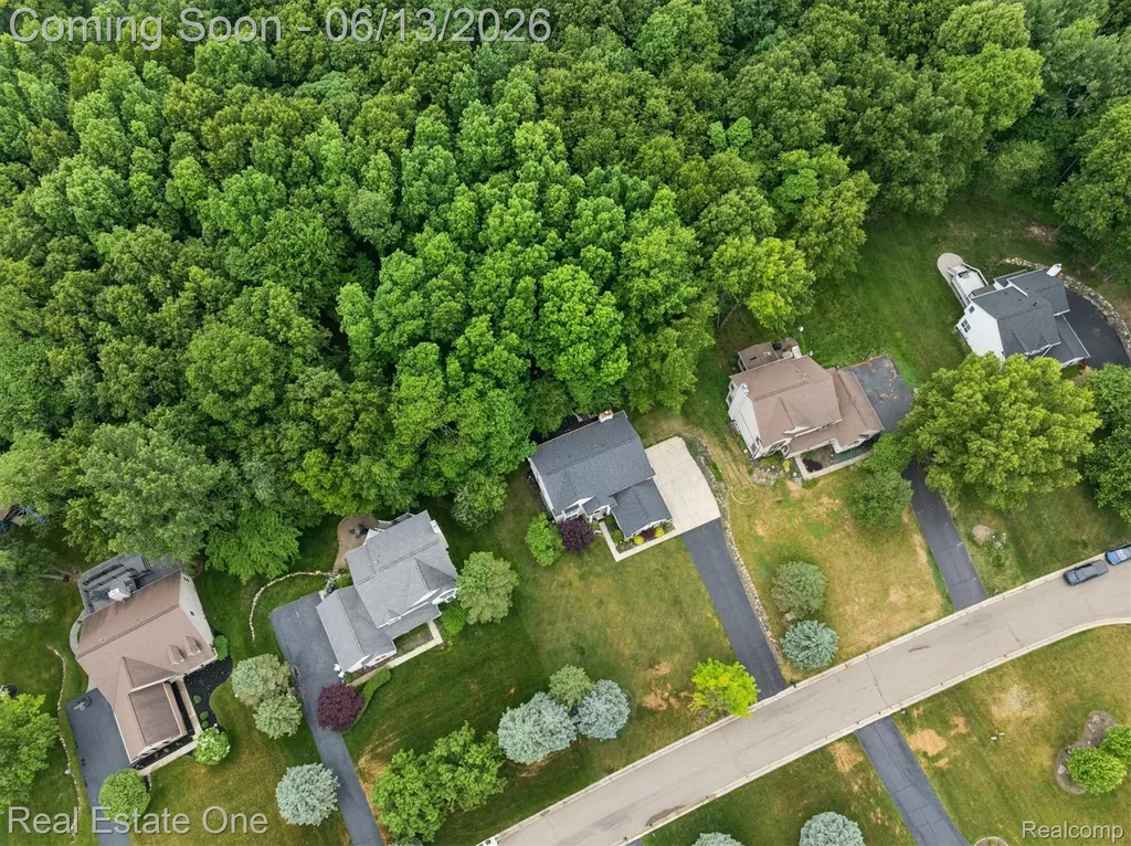 1972 Woodridge Court Highland Charter Township MI 48357