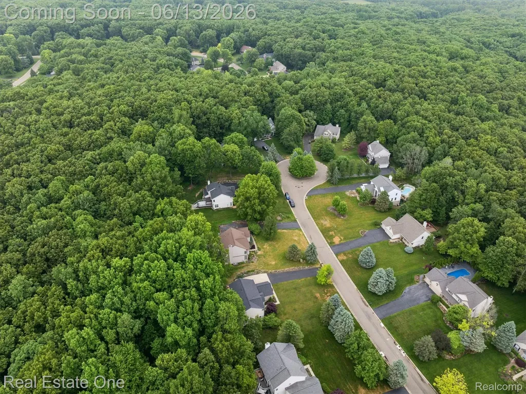 1972 Woodridge Court Highland Charter Township MI 48357