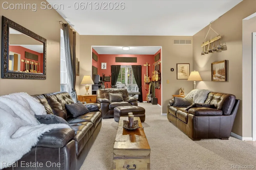 1972 Woodridge Court Highland Charter Township MI 48357