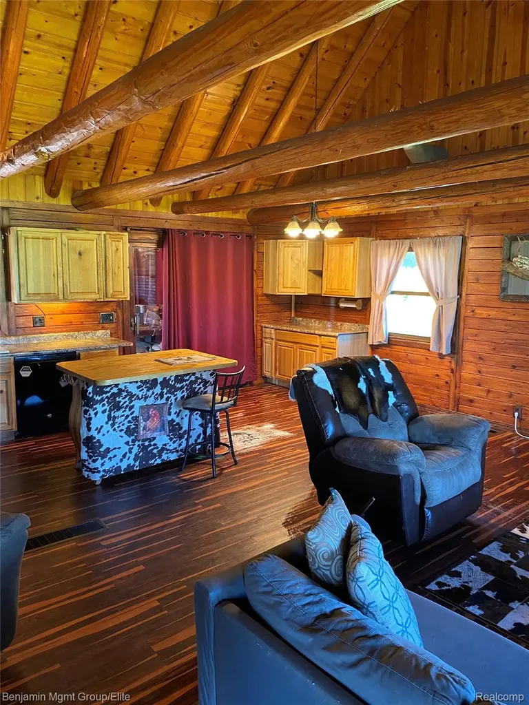 6827 Lapeer Road Kimball Township MI 48074
