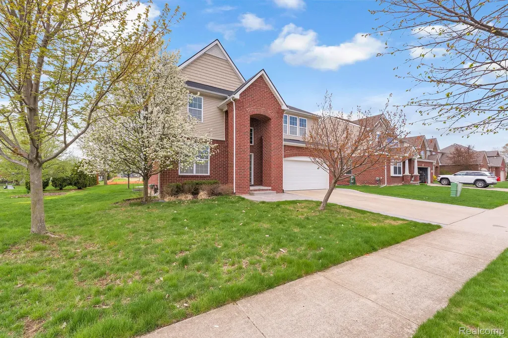 50647 Bredenbury Drive Macomb Township MI 48044