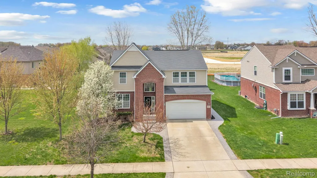 50647 Bredenbury Drive Macomb Township MI 48044