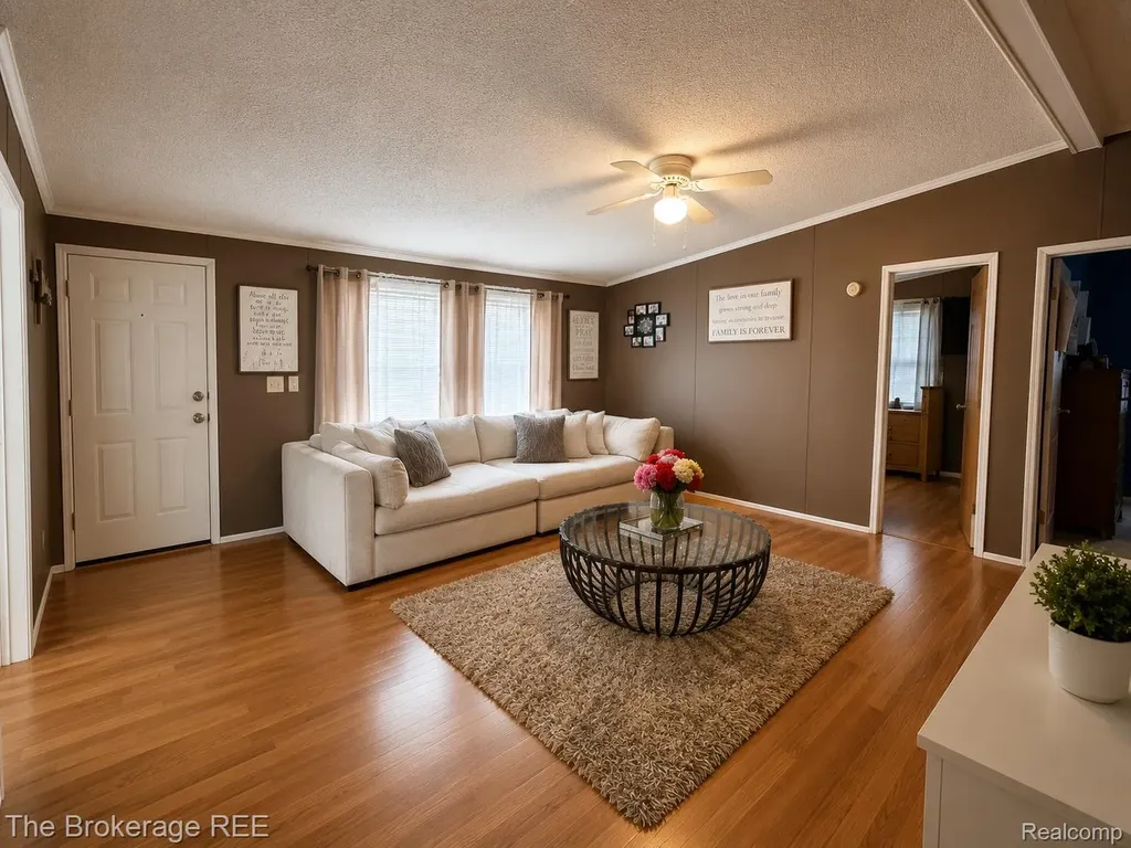 33051 Heatherwood Lot 244 New Haven Village MI 40848