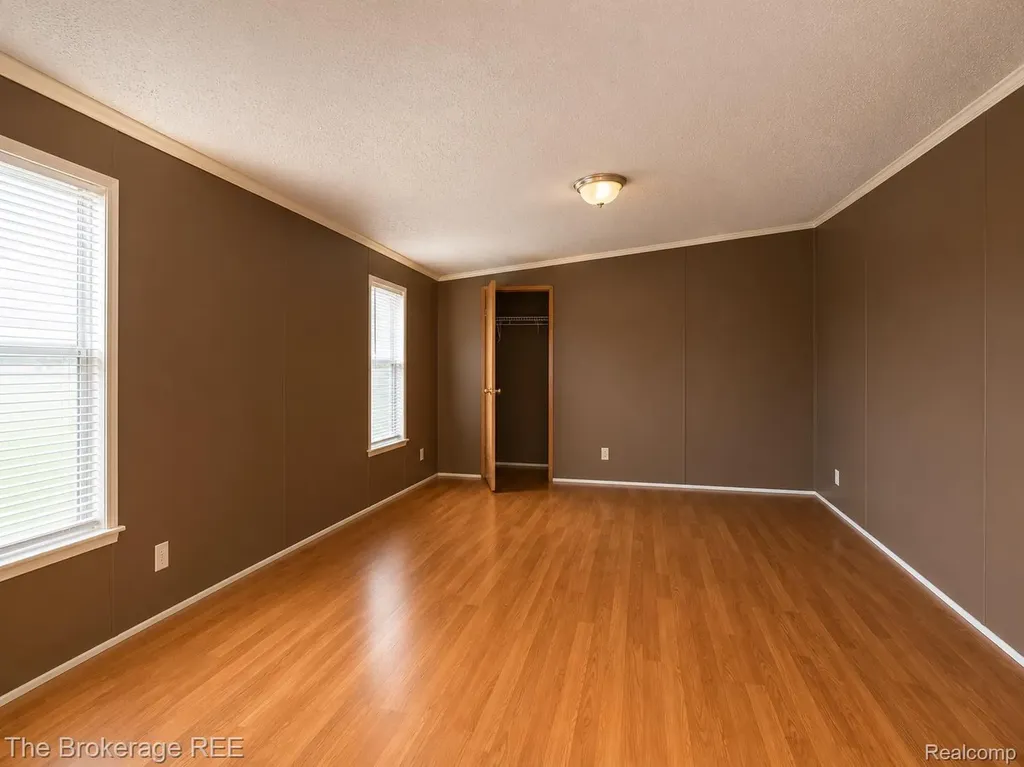 33051 Heatherwood Lot 244 New Haven Village MI 40848
